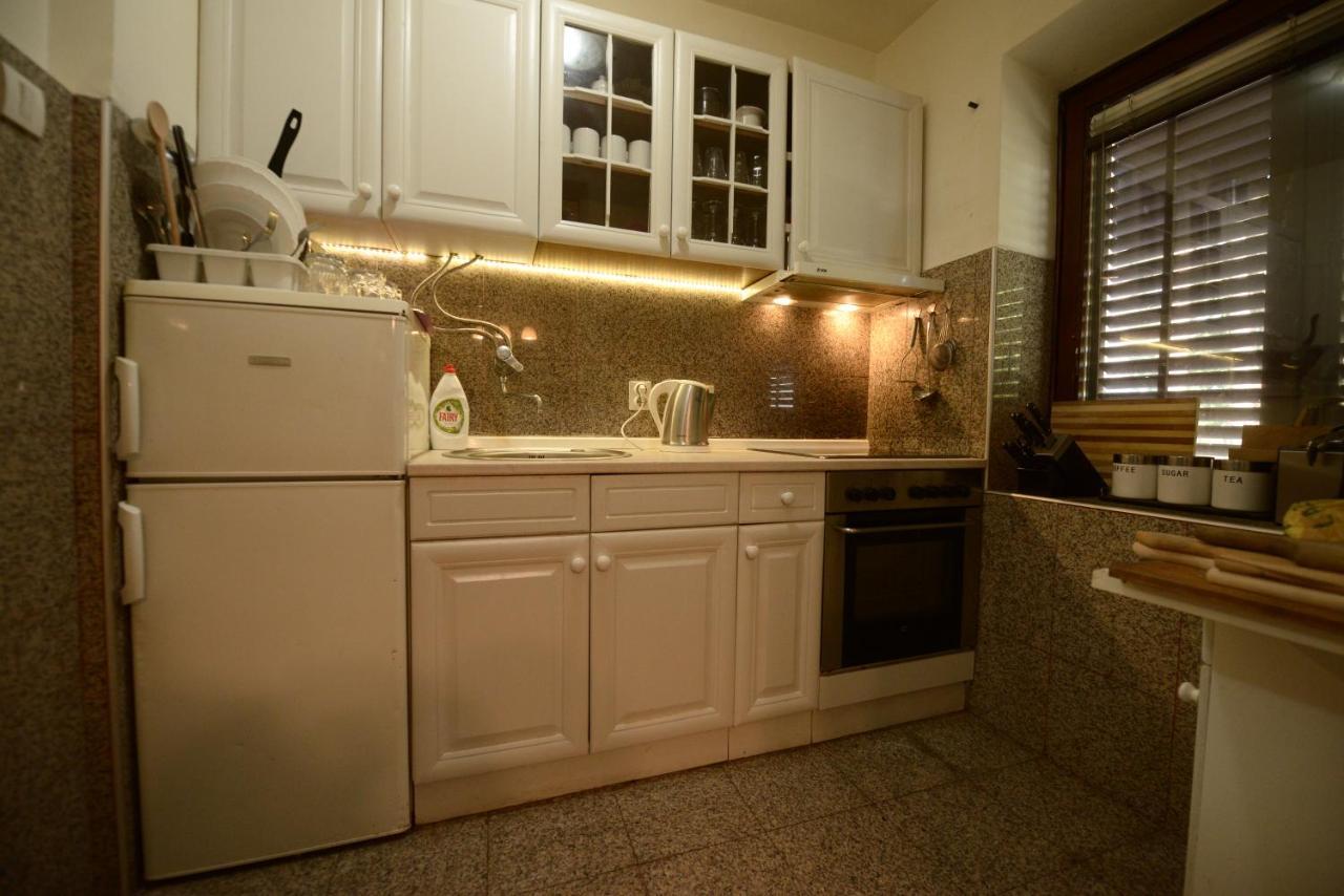 Villa Dijana - Pool, Spa, Outdoor Kitchen Beograd Eksteriør bilde