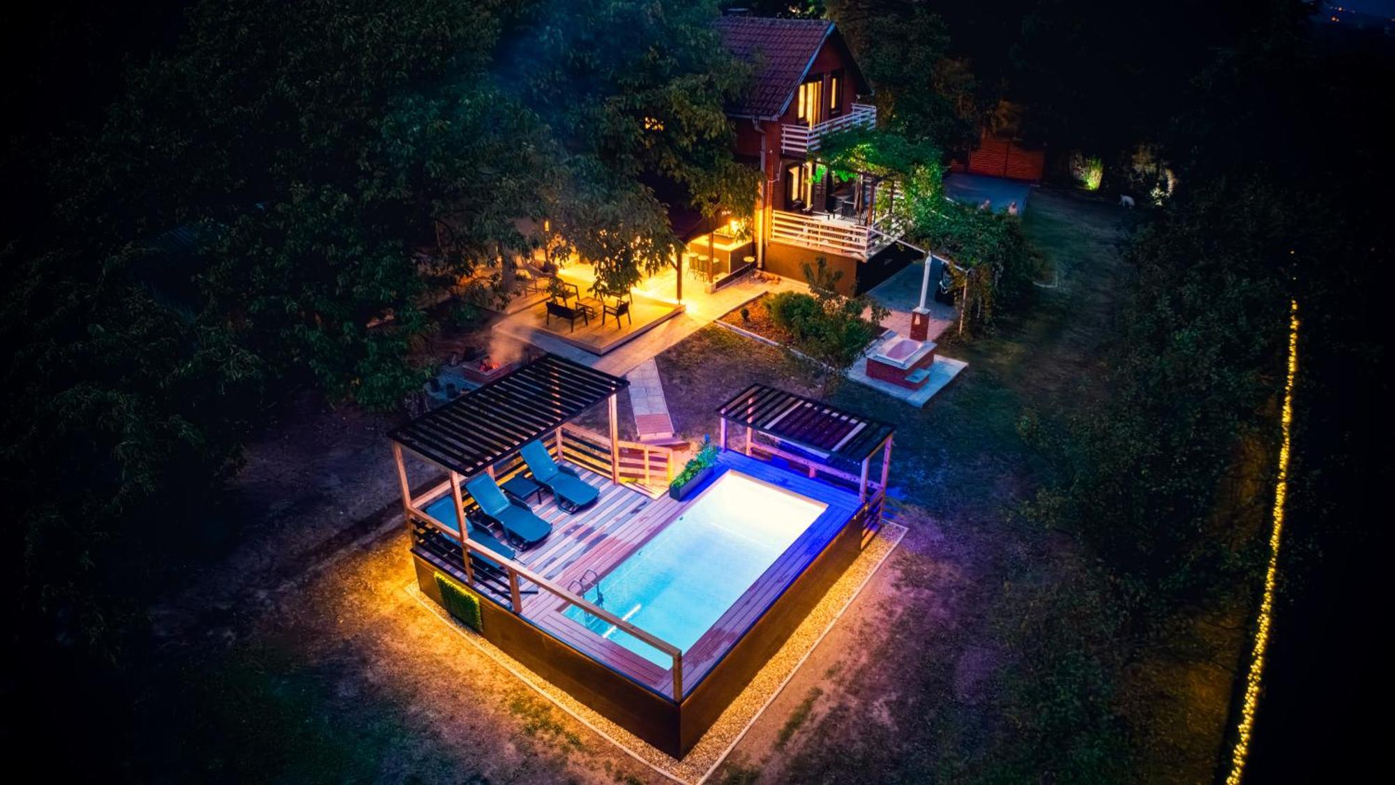 Villa Dijana - Pool, Spa, Outdoor Kitchen Beograd Eksteriør bilde